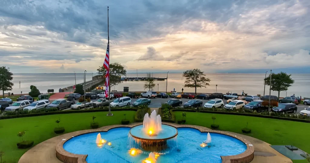 Fairhope: The Jewel of Mobile Bay
