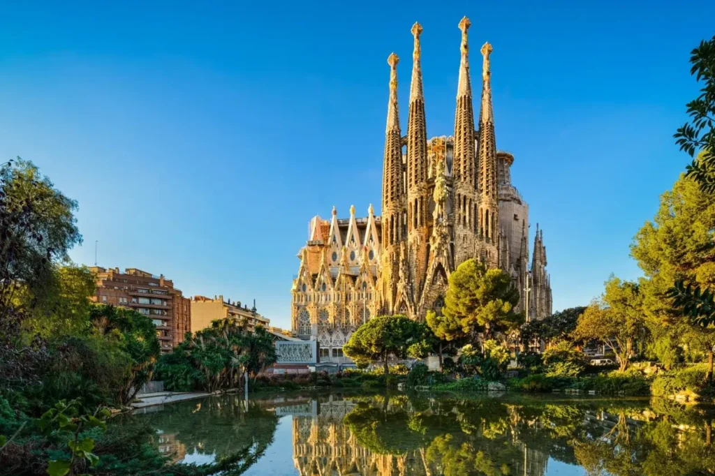 Sagrada Familia, Antoni Gaudi's masterpiece and one of Barcelona's most famous landmarks